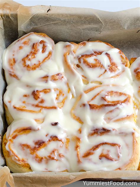 Pumpkin Cinnamon Rolls With Cream Cheese Frosting Recipe