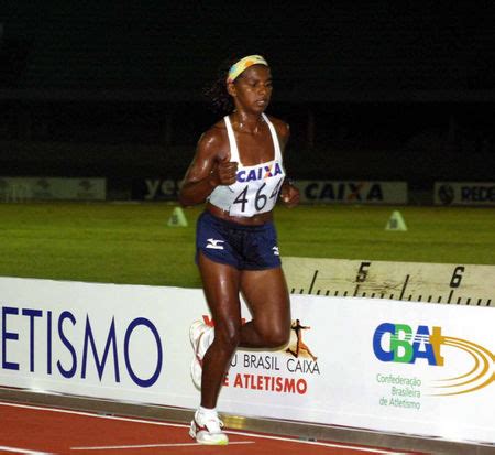 Ednalva vence os 10 000m do Troféu Brasil Webrun Corrida saúde