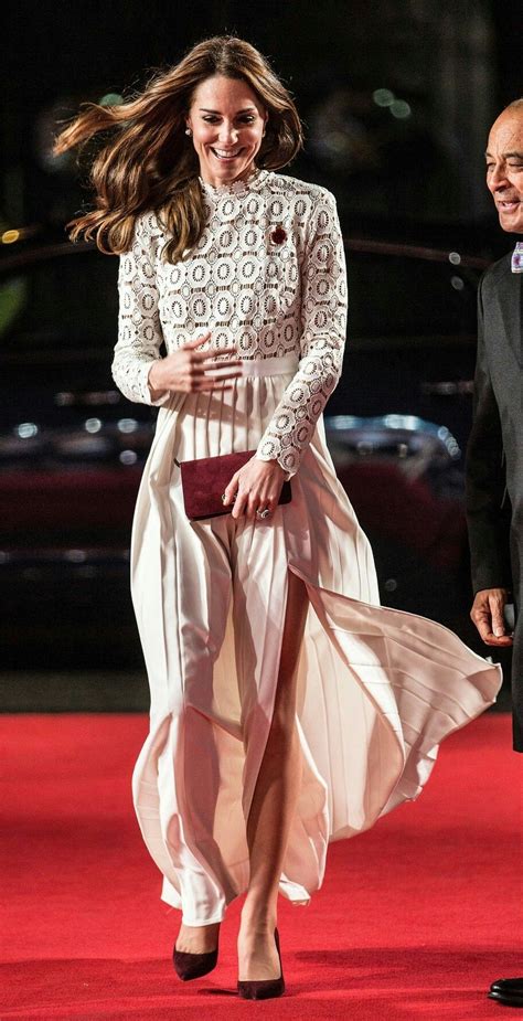 Kate Middleton S Fashion Faux Pas Are Slips Out Of Style