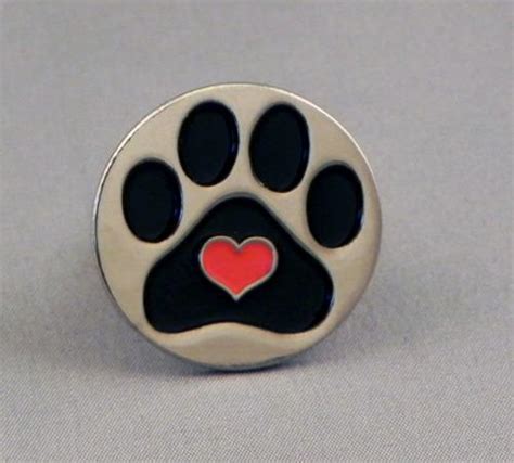 Love Paw Print Pin Badge