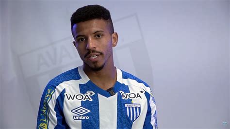 Avaí acerta o lateral Marquinhos Cipriano ex Cruzeiro Gazeta