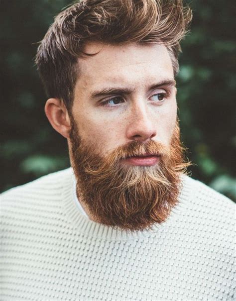 Full Beard Styles For Round Faces