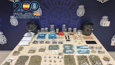 La Policía Nacional Desmantela Punto De Venta De Drogas Cerca De Centros Educativos Y Parques