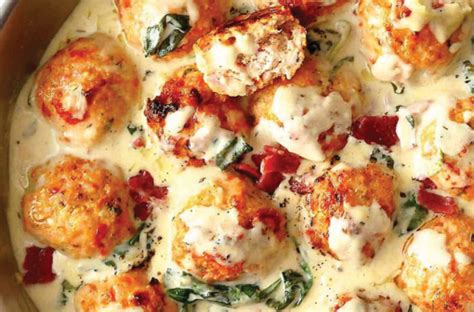 Baked Chicken Ricotta Meatballs With Spinach Alfredo Sauce The