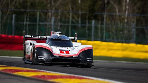 Porsche 919 Evo Breaks Nürburgring Lap Record