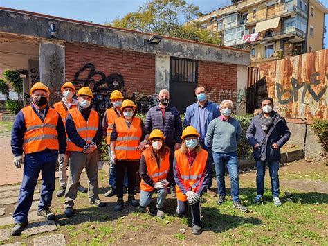 Gravina Ct Cantieri Di Lavoro Al Via La Riqualificazione Dei Parchi