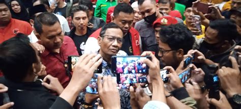 Mahfud Jangan Percaya Hasil Survei Akan Terjadi Setiap Hari Berubah