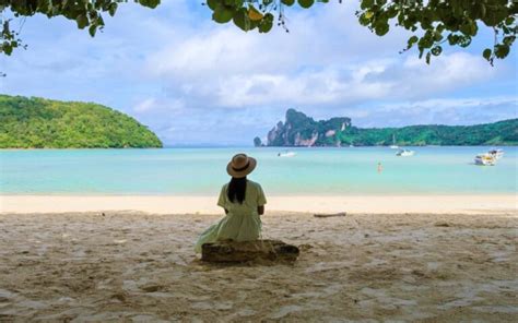 Koh Phi Phi Travel Guide Discover Thailand Beach Paradise