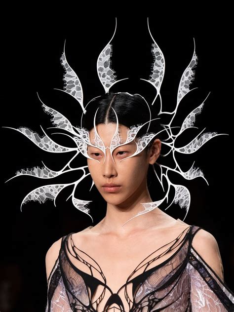 Demon Book Iris Van Herpen Head Mask Face Off Theatrical Costumes