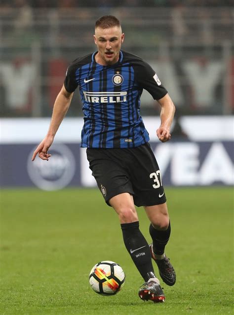 Milan Škriniar Position, FIFA 22/23, Transfer News, Injury, Height - ABTC