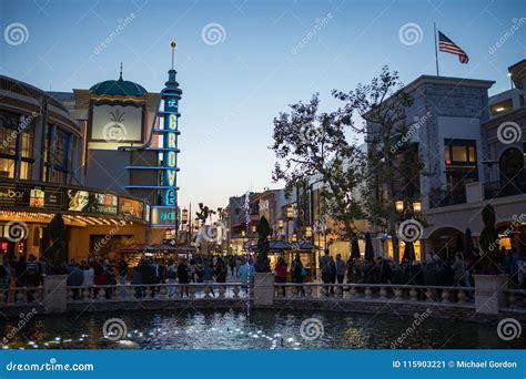 Chickona Shopping Mall Los Angeles Downtown