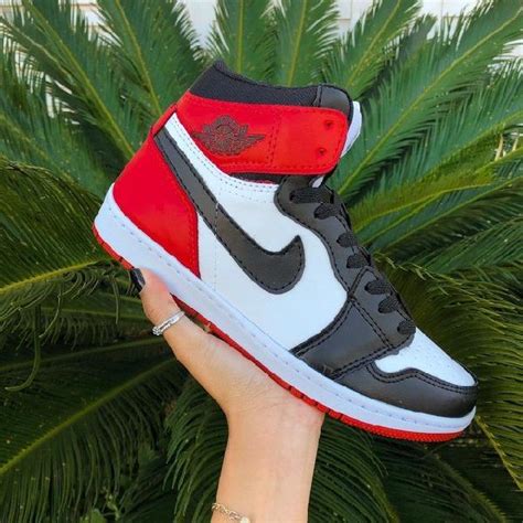 Tênis nike air jordan tricolor em Salvador Clasf moda e beleza