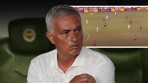 Jose Mourinho Nun Takti I Belli Oldu Fenerbah E Art K B Yle Oynayacak