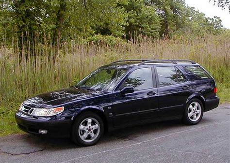 2001 Saab 9-5 Wagon Photo Gallery | CarParts.com