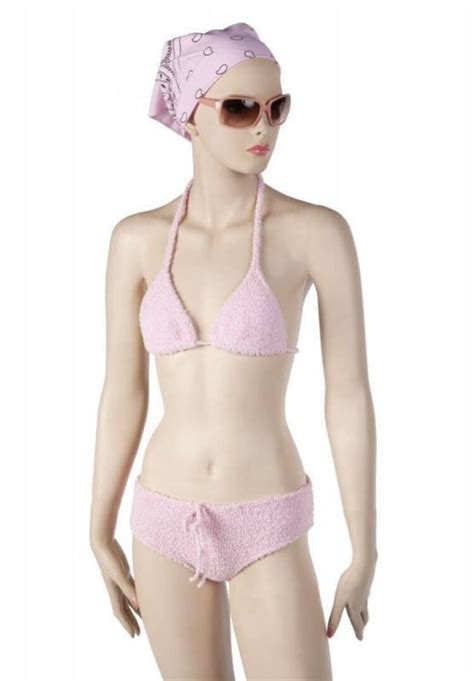 10 Sexy New Brittany Murphy Bikini Pics