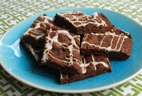 Chewy Hermit Bars Recipe A Classic Molasses Cookie Crosby S Molasses