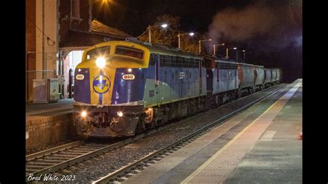 Trackside Bendigo Area SSR Action With 9083 9086 Workshops Transfers