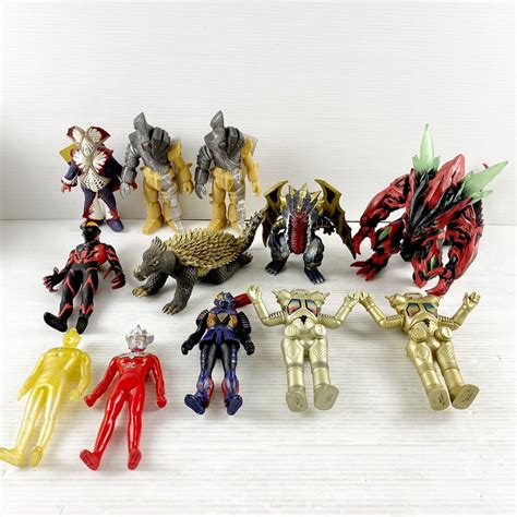 現状品 Bandaiバンダイウルトラマン怪獣アークベリアルソフビまとめgh05h28ty004その他｜売買されたオークション