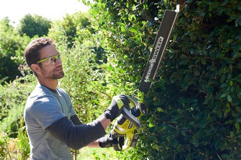 Ryobi One+ Hækkeklipper Oht1855r 18v 55cm Sværd Uden Batteri Og Lader
