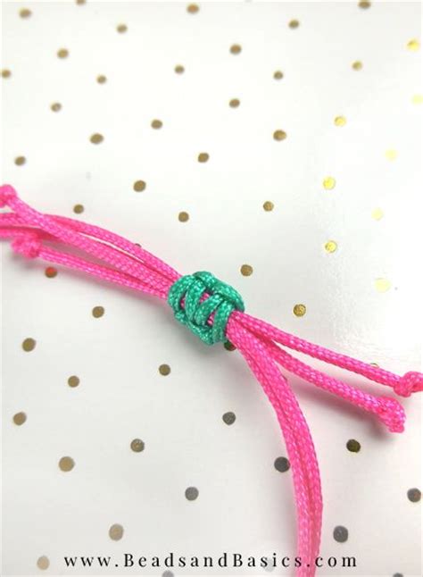 Bracelet With Sliding Knot Beads And Basics