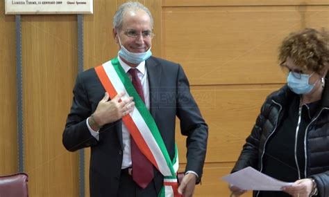 Lamezia Mascaro Proclamato Sindaco Pronto Per Riunire La Giunta Luned