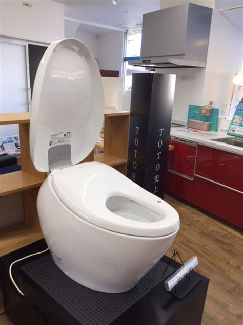 The Toto Neorest 750h The Future Of Flushing Is Here Artofit