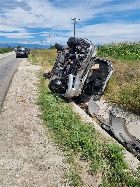 Un Ofer A Murit Dup Ce A Intrat Cu Ma Ina Ntr Un Cap De Pod