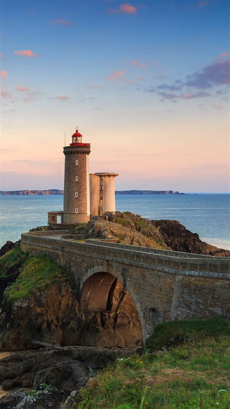 Le Phare Du Petit Minou Minou Lighthouse In Finist Re Brittany