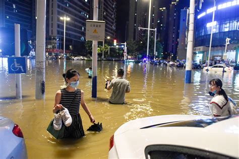 Today Flood In China In Video Published On Social Media Huangerni