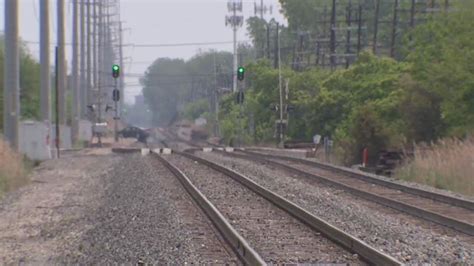 Expert says railroad worker strike would 'devastate' economy | FOX 2 ...