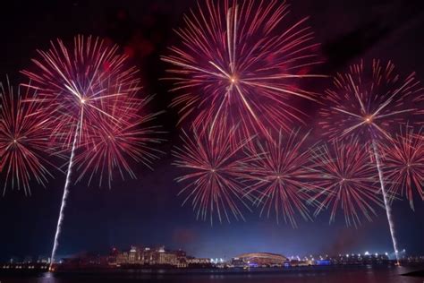 Places To See Eid Al Fitr Fireworks In The Uae Go Wander Dubai