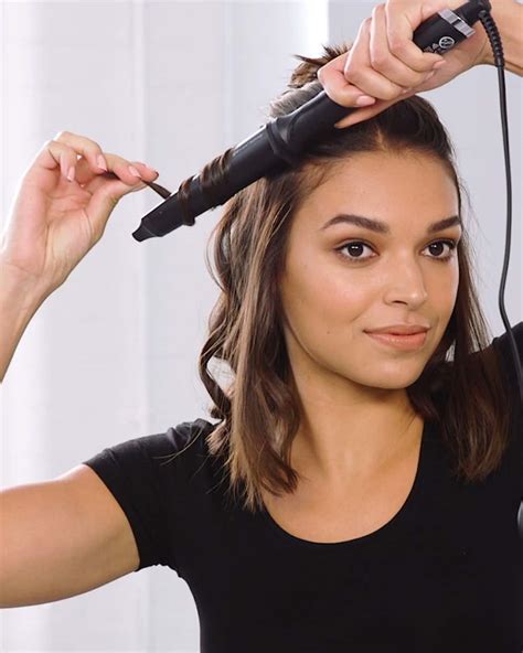 How To Curl Short Hair With A Curling Wand Or Tong Ghd® Au