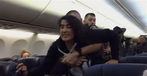 Woman Forcibly Dragged Off Plane After Claiming Shes Allergic To Dog