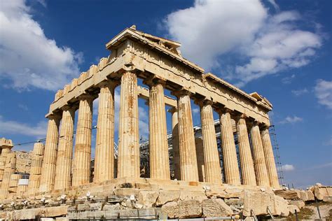 5 influential pieces of Ancient Greek architecture - e-architect