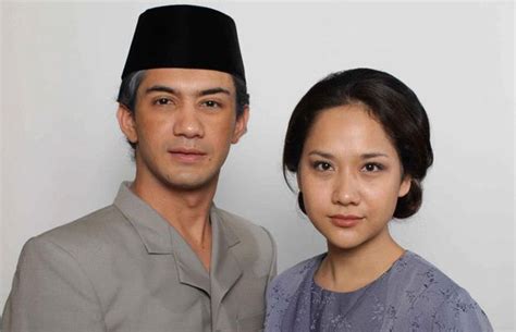 17 best Habibie & Ainun (2012) images on Pinterest | Biographies ...