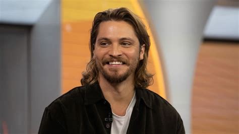 Yellowstone Fans Go Wild After Luke Grimes Wife Shares A Rare Photo