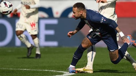 Neymar Se Lesiona De Gravedad En Remontada Del PSG Ante Lille