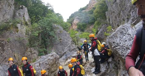 Vanuit Athene Agios Loukas Kloof Canyoning Ervaring Getyourguide