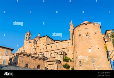 Palazzo Ducale Di Urbino Immagini E Fotografie Stock Ad Alta