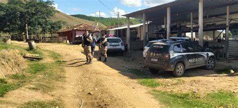 Jovem Morto A Tiros E Golpes De Faca Em Fazenda Na Zona Rural De