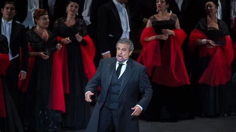 Plácido Domingo Abandonó La Ópera De Nueva York Por Los Señalamientos