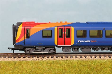 Bachmann Class 450 Desiro