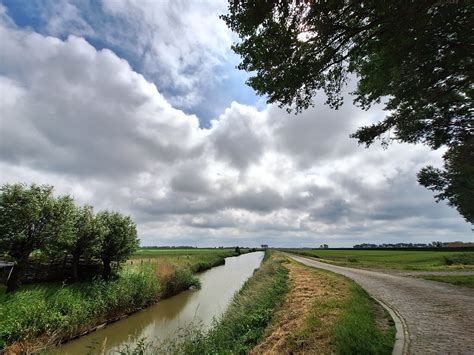 Geersdijk Door Geeske Harkema Kats Een Glimp Van De Zon V Flickr