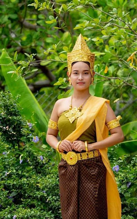 🇰🇭 Beautiful Cambodia Traditional Costume 🇰🇭 Lung Vek Kingdom Khmer Empire