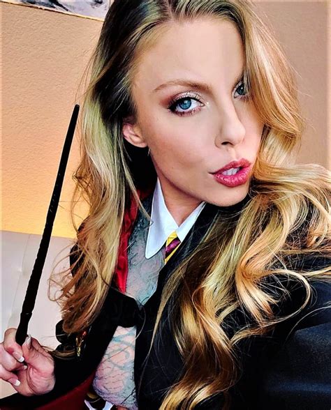 Britney Amber Biography Pictures Age Net Worth Born2gamer