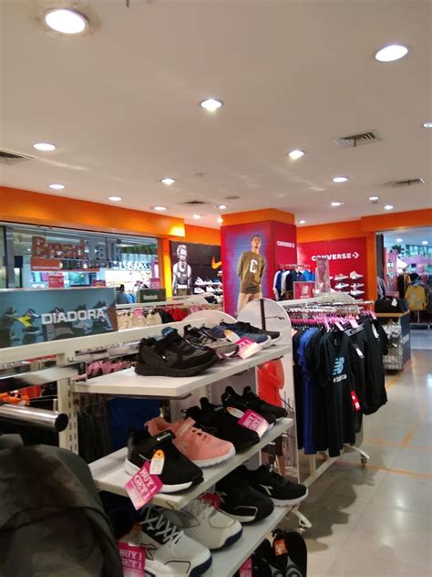 4 Toko Olahraga Terbaik Di Bintaro 👟 2023