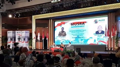 Foto Musra Relawan Jokowi Di Medan Nama Prabowo Hingga Airlangga