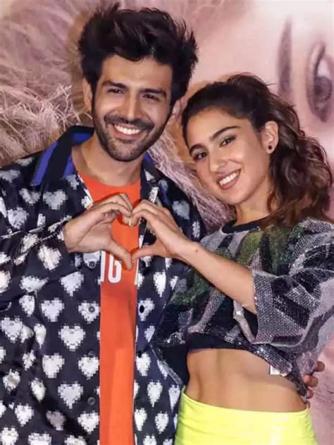 Kartik Aaryan And His Rumoured Girlfriends Mirchiplus