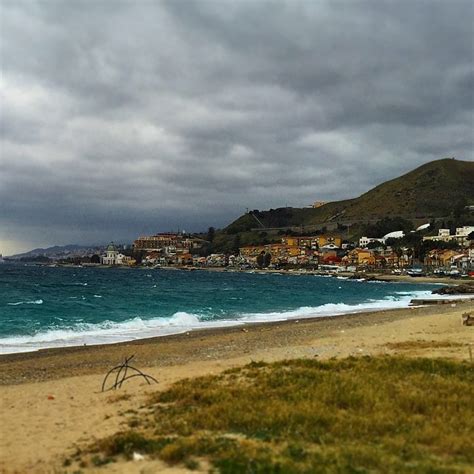 Meteo Messina Lo Scirocco Non Molla Forti Mareggiate Foto