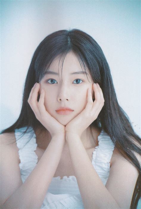 Hyewon Mandu On Twitter Kang Hyewon 1st Edition Photobook